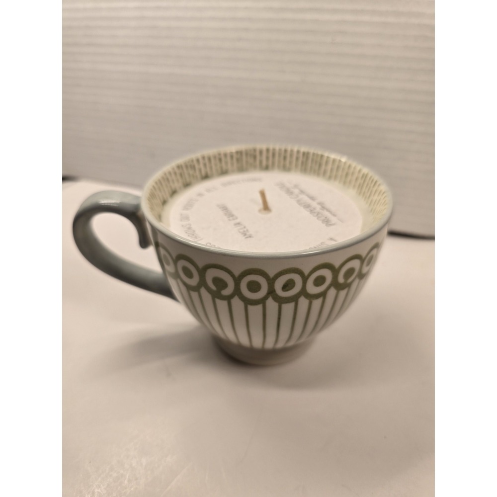 Prosperity Candle Flicker &‎ Sip Chai Tea Scent Hand Painted Stonewear Mug Green